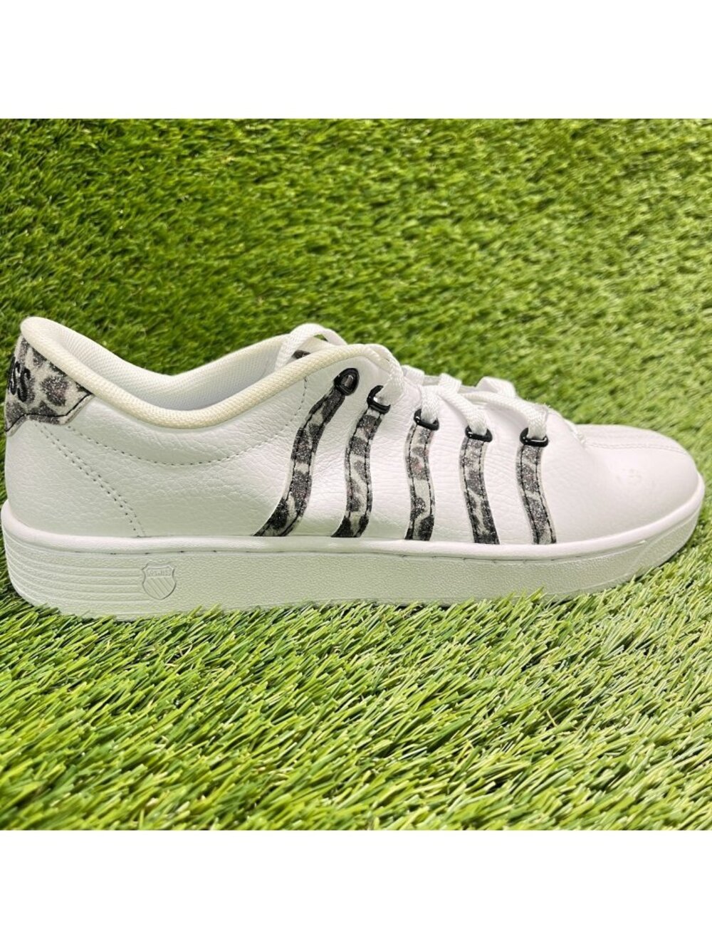 K-Swiss Court Pro II Leopard Womens Size 9.5 White Black Athletic Shoes Sneakers